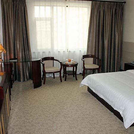 China Rushan Champs Elysees Hotel Shandong Bagian luar foto